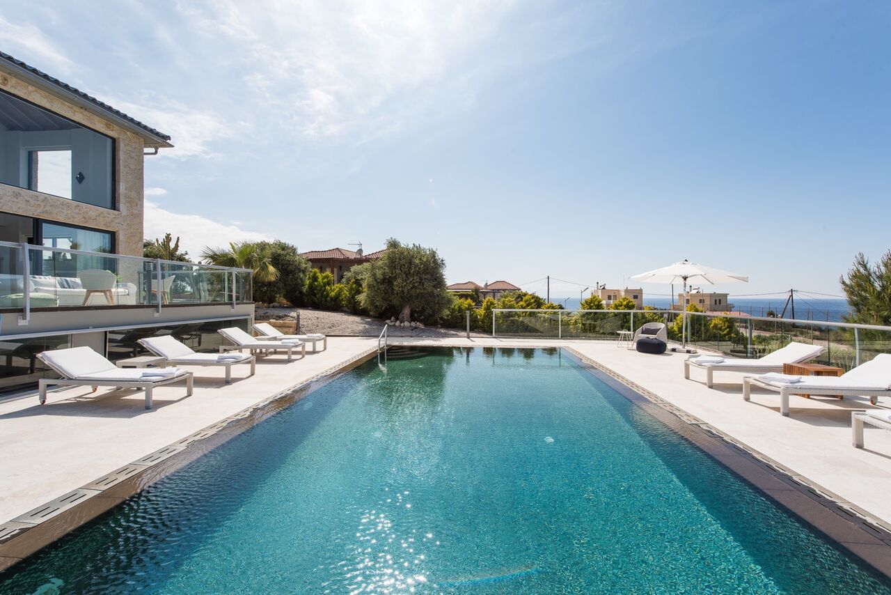 Villa Sylvia in Crete - Luxury Villa Rental in Crete